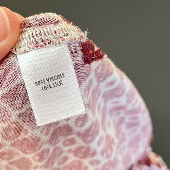 St. John Diamond Print Studded Beads Silk Blend Short Sleeve Top - Picture 11 of 15